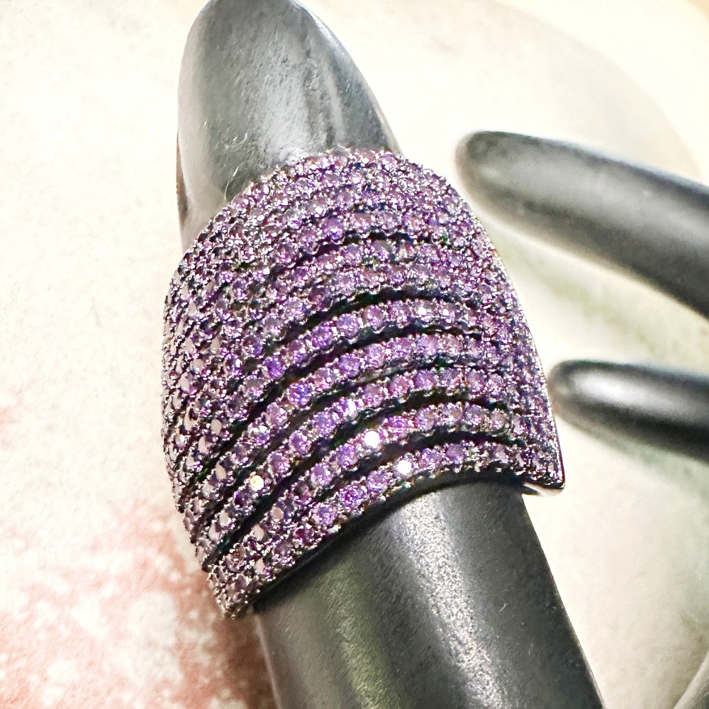 NWT Noir Wave ring 7.5 purple pave cz stones and brass plated gunmetal